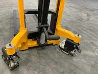 2023 manutan a170141 handstacker - afbeelding 11 van  12