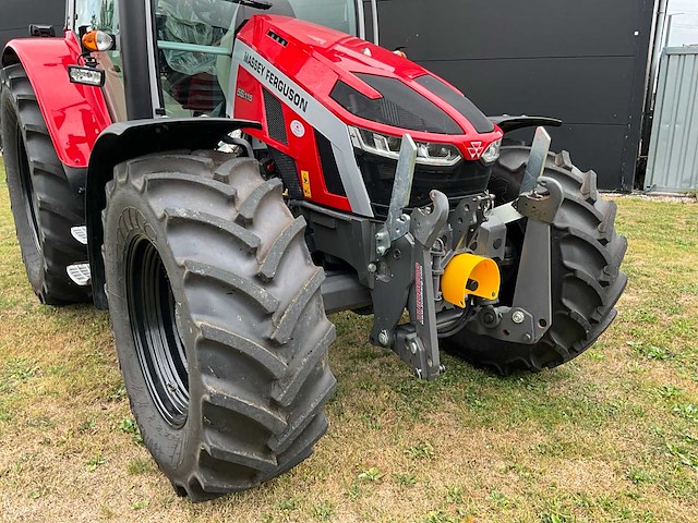 2023 massey ferguson 5s.115 vierwielaangedreven landbouwtractor - afbeelding 4 van  43