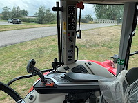 2023 massey ferguson 5s.115 vierwielaangedreven landbouwtractor - afbeelding 21 van  43