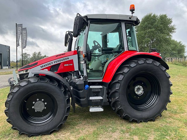 2023 massey ferguson 5s.115 vierwielaangedreven landbouwtractor - afbeelding 43 van  43