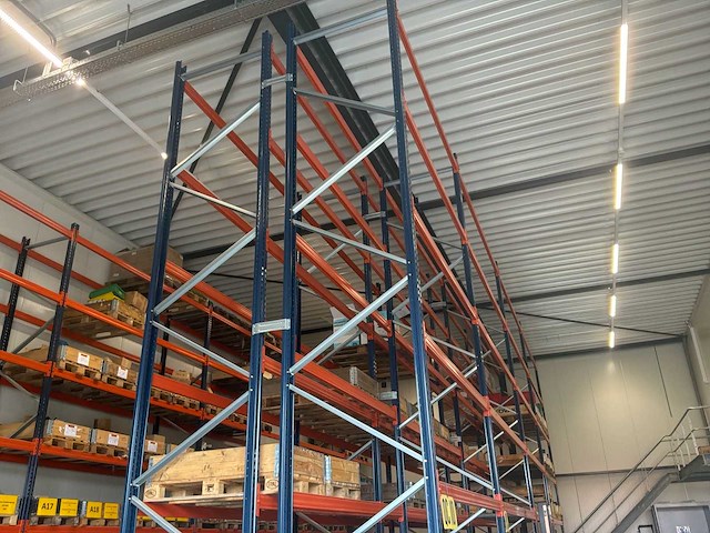 2023 mecalux palletstelling - afbeelding 3 van  15