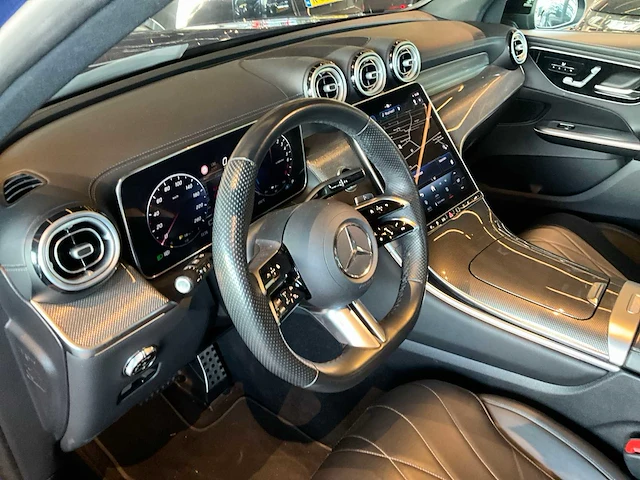 2023 mercedes-benz glc-klasse 300e 4matic amg line personenauto - afbeelding 14 van  36