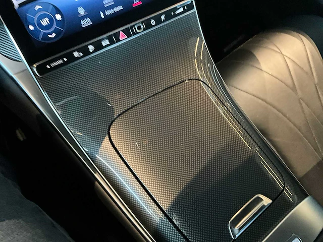 2023 mercedes-benz glc-klasse 300e 4matic amg line personenauto - afbeelding 27 van  36