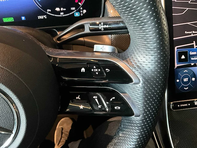 2023 mercedes-benz glc-klasse 300e 4matic amg line personenauto - afbeelding 29 van  36