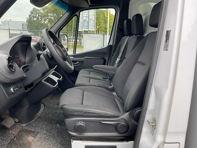 2023 mercedes-benz sprinter 315 1.9 cdi l3 dc - afbeelding 27 van  32