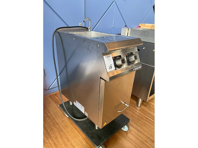 2023 metos d72/10 cpe elektrische kookketel / bain-marie unit - afbeelding 3 van  8