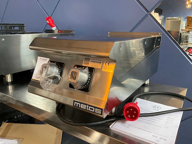 2023 metos d72/10 tcii dubbele inductiekookplaat - afbeelding 1 van  7