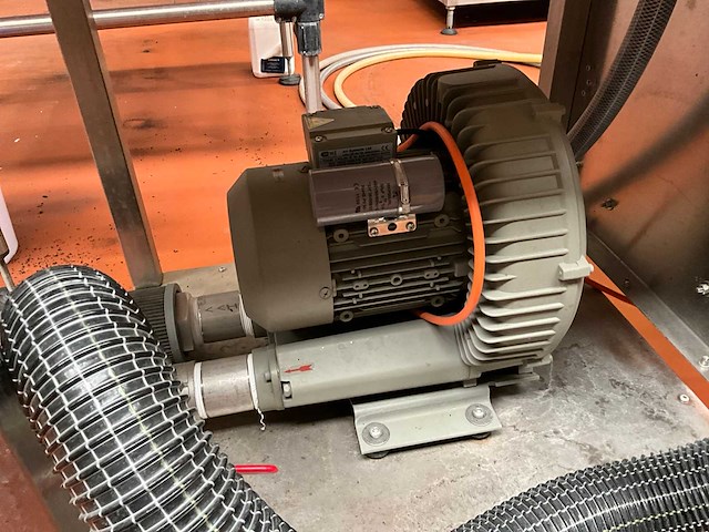 2023 micro can cp10 v1 blik vul- en sluitmachine (canning machine) - afbeelding 10 van  20