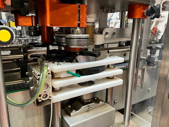 2023 micro can cp10 v1 blik vul- en sluitmachine (canning machine) - afbeelding 20 van  20