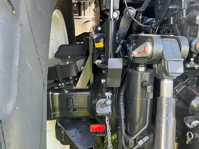 2023 new holland t7.300 vierwielaangedreven landbouwtractor - afbeelding 10 van  44