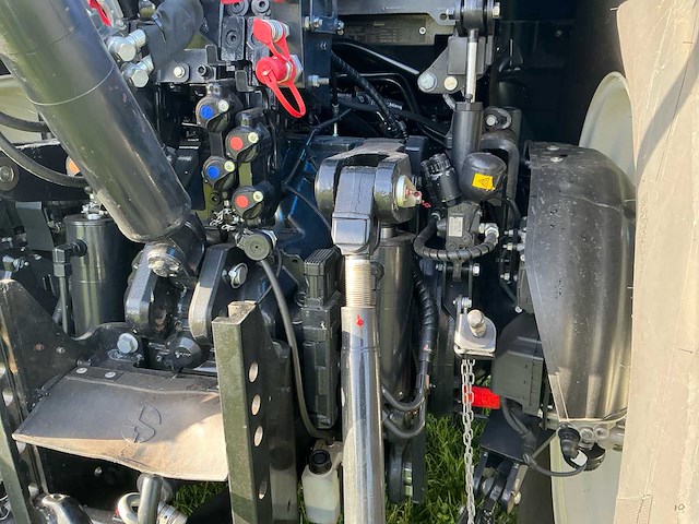 2023 new holland t7.300 vierwielaangedreven landbouwtractor - afbeelding 11 van  44