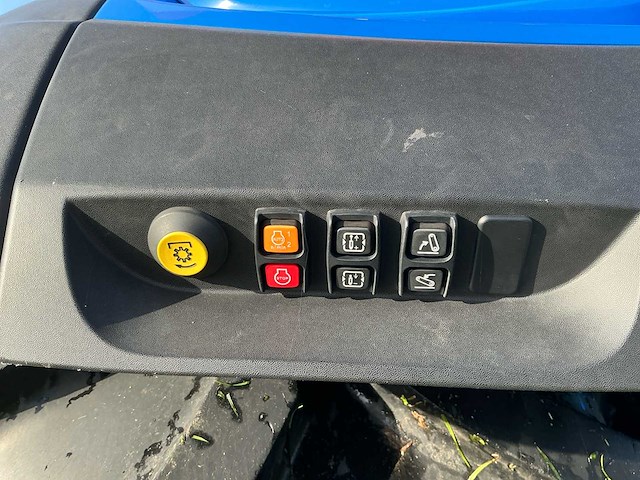 2023 new holland t7.300 vierwielaangedreven landbouwtractor - afbeelding 14 van  44