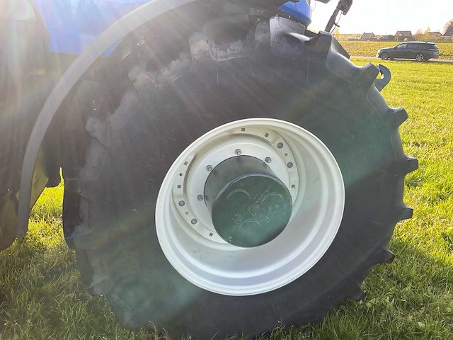 2023 new holland t7.300 vierwielaangedreven landbouwtractor - afbeelding 17 van  44