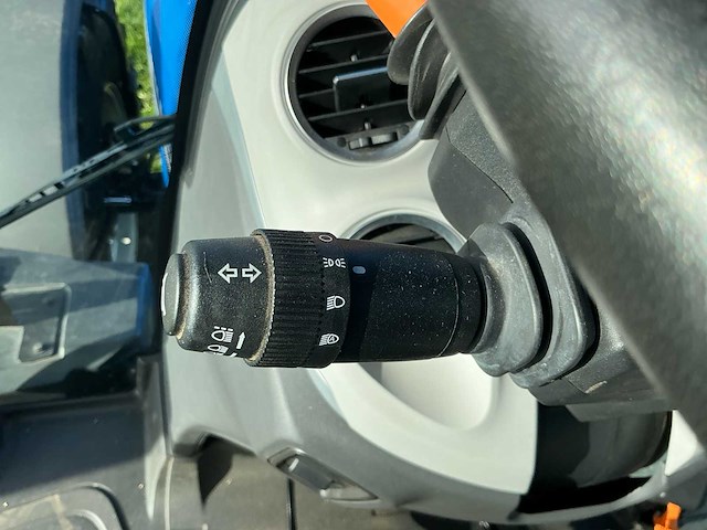 2023 new holland t7.300 vierwielaangedreven landbouwtractor - afbeelding 24 van  44