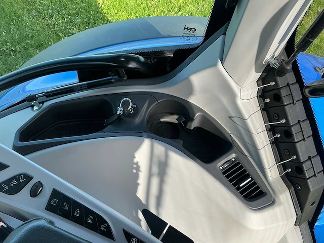 2023 new holland t7.300 vierwielaangedreven landbouwtractor - afbeelding 33 van  44