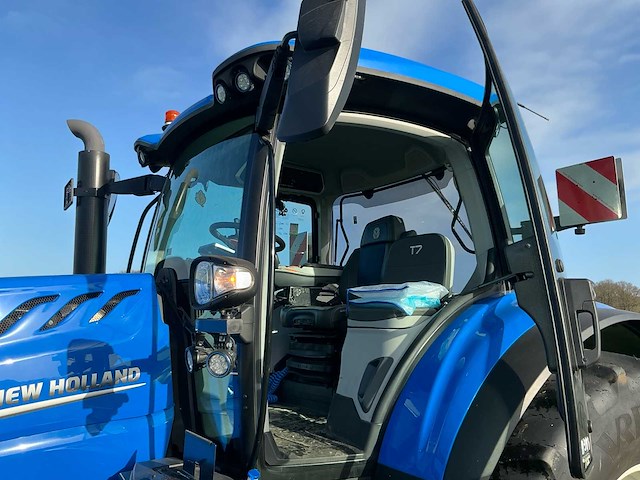 2023 new holland t7.300 vierwielaangedreven landbouwtractor - afbeelding 15 van  30
