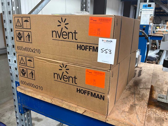 2023 nvent hoffman schakelkastbehuizing (2x) - afbeelding 5 van  6