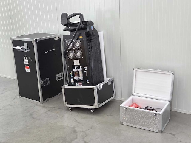 2023 qhr hm-dl310 medical diode laser system - laserontharingsapparaat - afbeelding 2 van  9