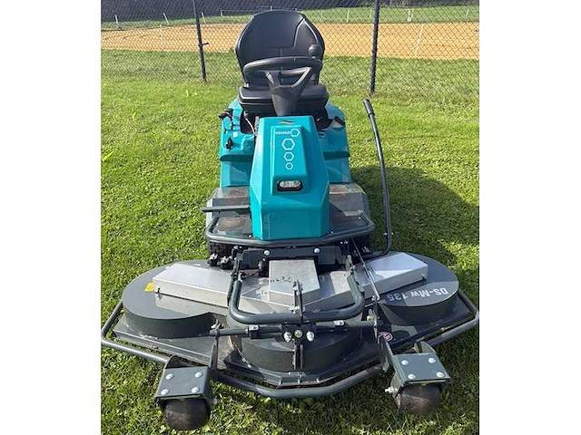2023 remarc tourno king size 4wd servo frontmaaier - afbeelding 8 van  11