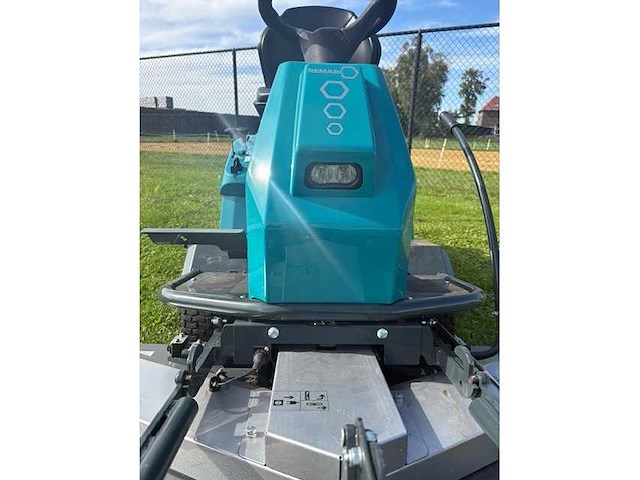 2023 remarc tourno king size 4wd servo frontmaaier - afbeelding 10 van  11