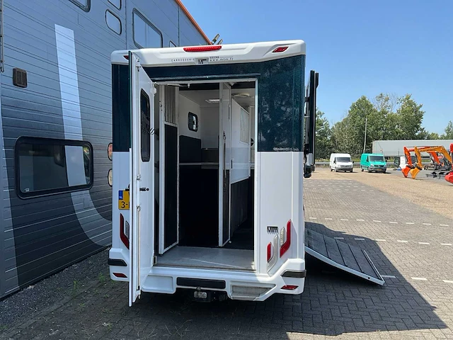 2023 renault master t35 2.3dci paarden truck mtm opbouw - afbeelding 9 van  37
