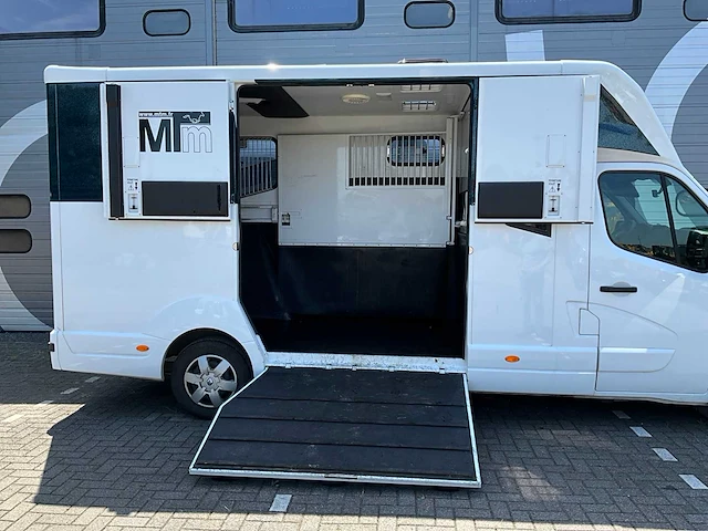 2023 renault master t35 2.3dci paarden truck mtm opbouw - afbeelding 28 van  37