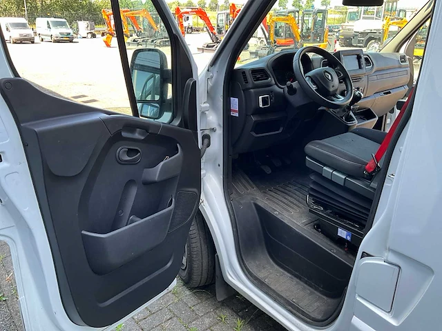 2023 renault master t35 2.3dci paarden truck mtm opbouw - afbeelding 13 van  37