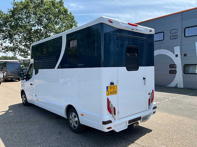2023 renault master t35 2.3dci paarden truck mtm opbouw - afbeelding 31 van  37