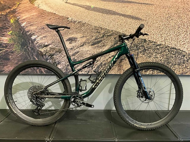 2023 s-works epic mountainbike - afbeelding 1 van  12