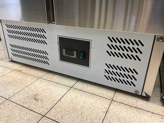 2023 saro es 900g saladette - afbeelding 9 van  10