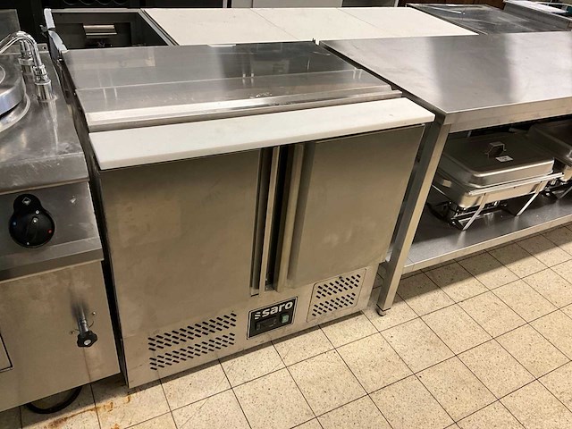 2023 saro s 900 e saladette - afbeelding 4 van  8