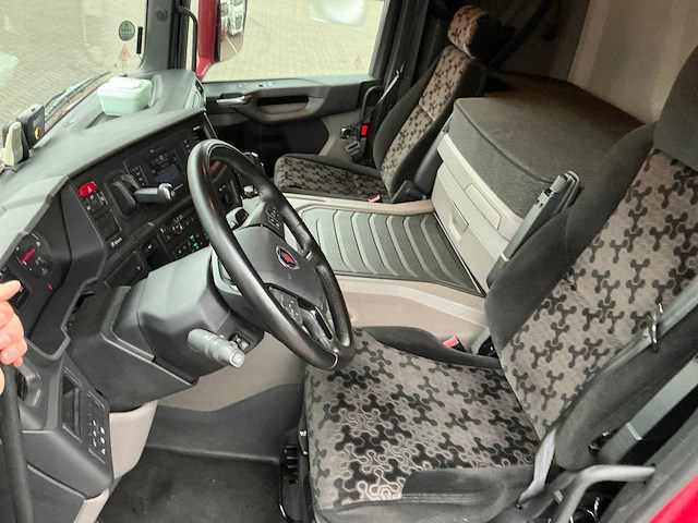 2023 scania p280 vrachtwagen met huifopbouw - afbeelding 18 van  41