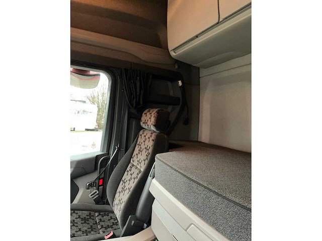 2023 scania p280 vrachtwagen met huifopbouw - afbeelding 28 van  41