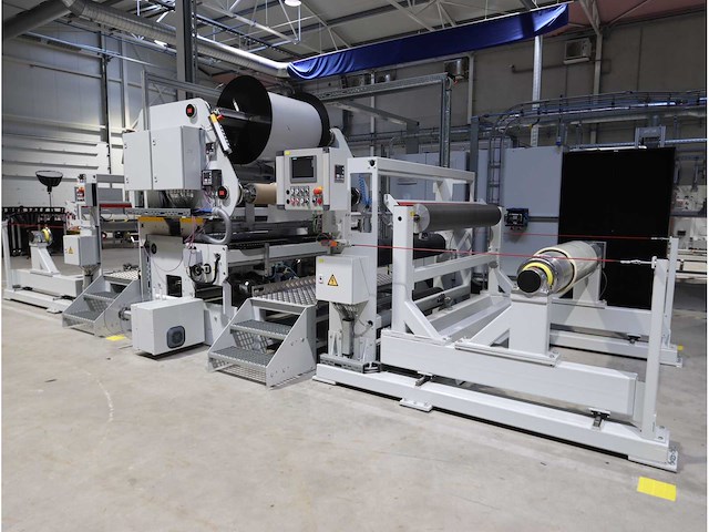 2023 schuur-rol-naar-rol lamineerlijn - afbeelding 12 van  25