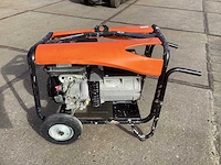 2023 sdmo perform 7500 t c5 noodstroomaggregaat