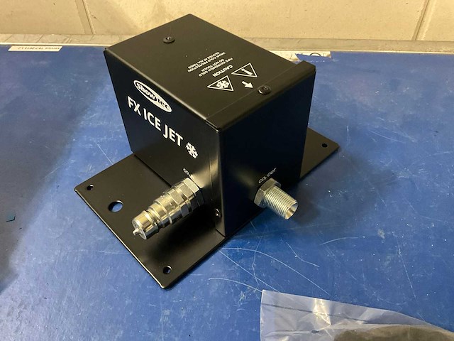 2023 showtec fc ice jet mkii co2 shooter - afbeelding 3 van  3
