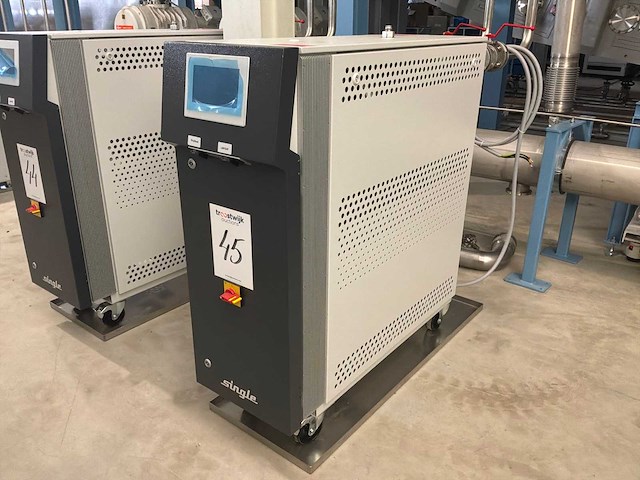 2023 single oil geavanceerde d2-300 hoogtemperatuurregelingsunit - afbeelding 1 van  7