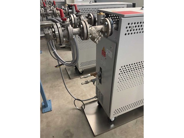 2023 single oil geavanceerde d2-300 hoogtemperatuurregelingsunit - afbeelding 4 van  7