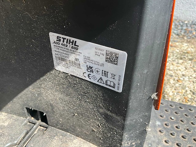 2023 stihl ado 402 / 500 robotmaaier dockingstation - afbeelding 5 van  5