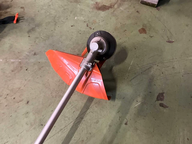 2023 stihl fsa 200 accu bosmaaier - afbeelding 3 van  4