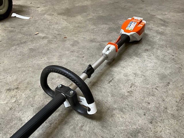 2023 stihl hla 56 heggenschaar - afbeelding 4 van  6
