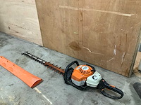 2023 stihl hs82r heggenschaar - afbeelding 1 van  4