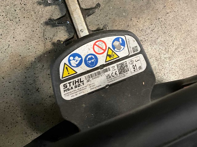 2023 stihl hsa50 heggenschaar - afbeelding 4 van  4