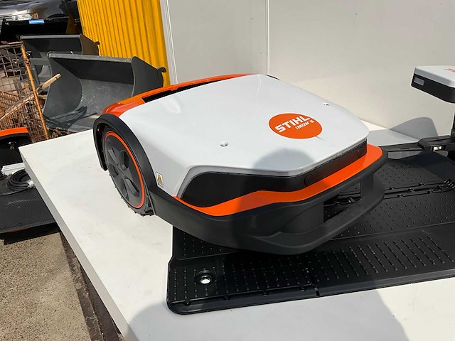 2023 stihl imow 5 robotmaaier - afbeelding 6 van  11