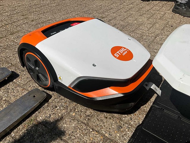 2023 stihl imow 7 robotmaaier - afbeelding 4 van  7