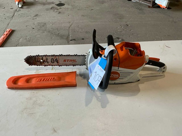 2023 stihl msa220c kettingzaag - afbeelding 1 van  6