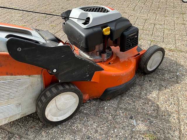 2023 stihl rm 655 v grasmaaier - afbeelding 8 van  9