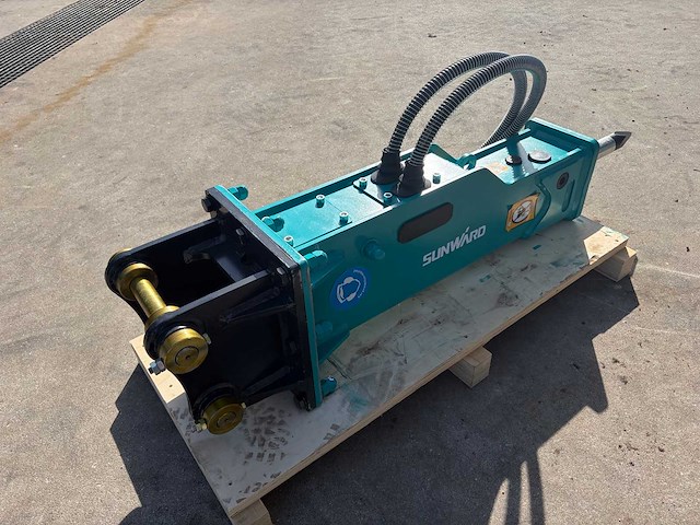2023 sunward swbg045h-1 hydraulische sloophamer - afbeelding 4 van  6