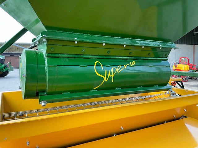 2023 superior super 10 graanpletter (slechts 300ton gedraaid) - afbeelding 18 van  33