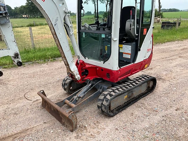 2023 takeuchi tb216 minigraafmachine - afbeelding 2 van  29